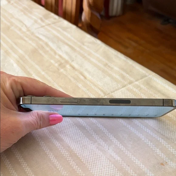 IPhone 12 ProMax - Picture 6 of 6